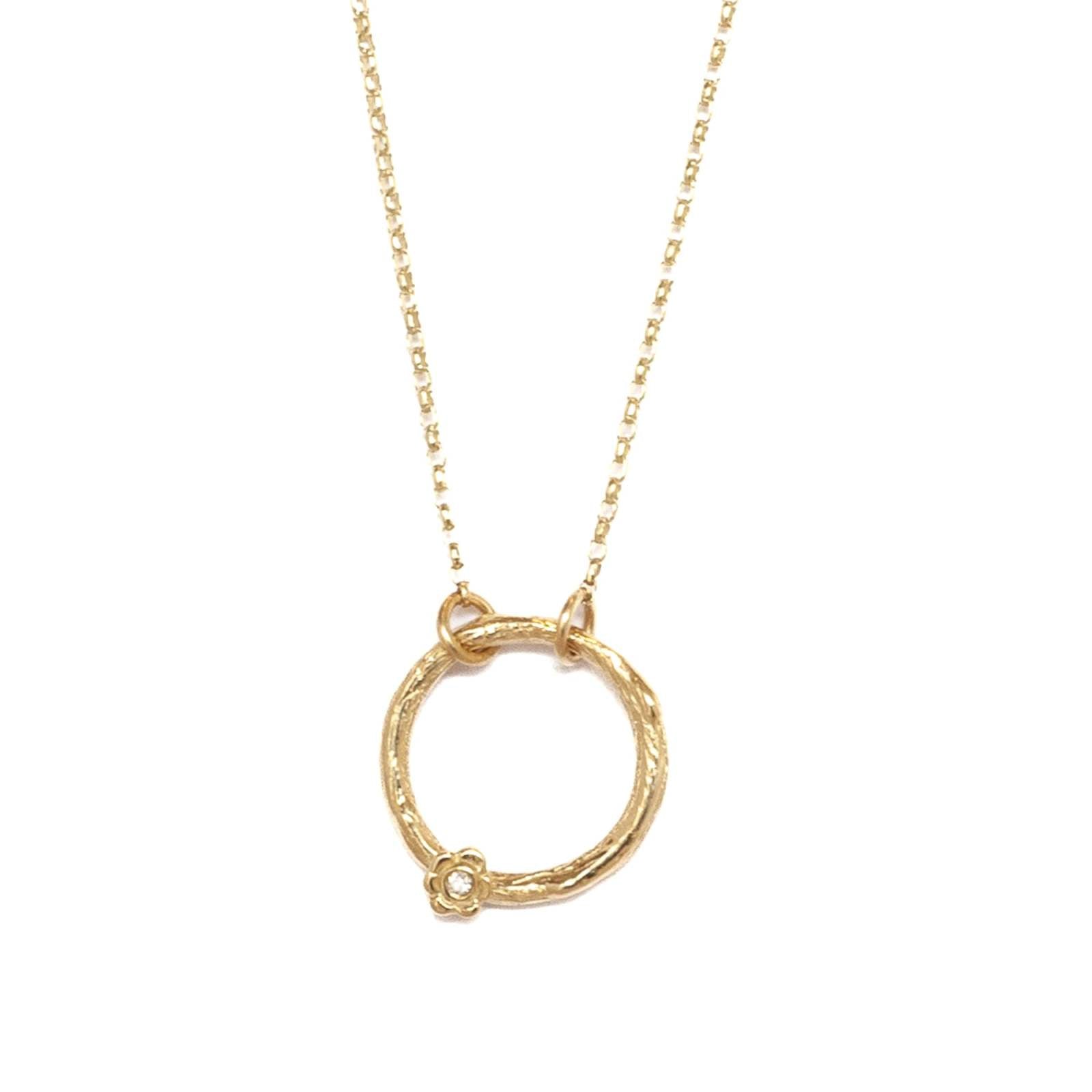 Diamond Circle Pendant Necklace Gold