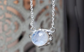 Moon stone silver necklace