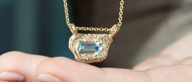 something blue jewellery for wedding days 