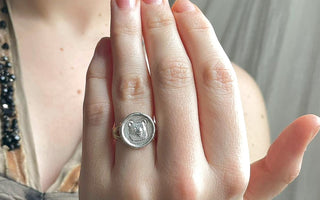 The Story of The Signet Ring 
