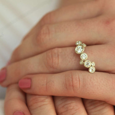 diamond cluster engagement ring 