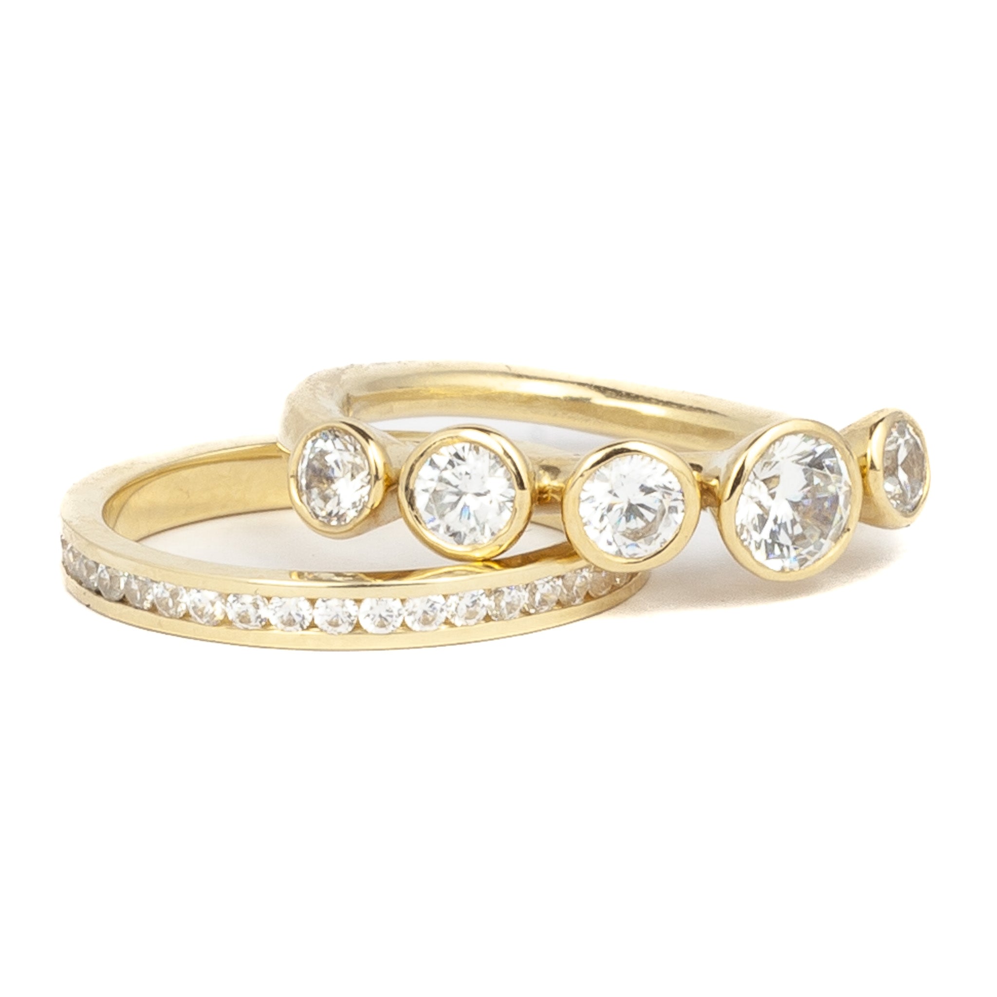 Cluster Diamond Rings