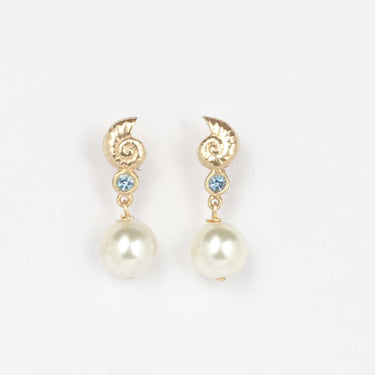Aquamarine and pearl earrings in yellow gold