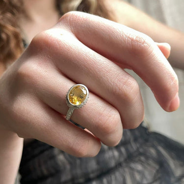 Citrine and sterling silver ring 