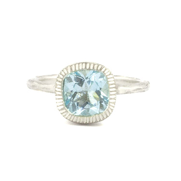 blue topaz silver ring 
