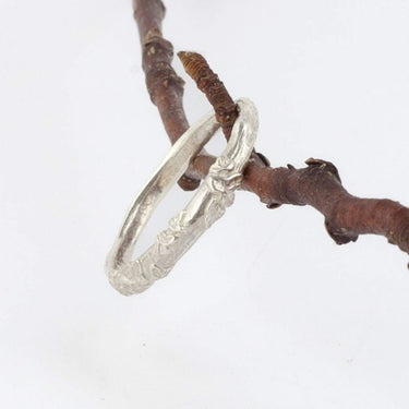 Silver vine Leaf Wedding Ring 