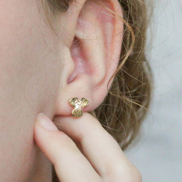 Pansy Gold Flower Stud Earrings 